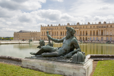 arw2017-versailles-1.jpg